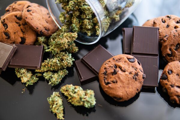 Here’s How to Make Edibles Part of Your Marijuana Experience 